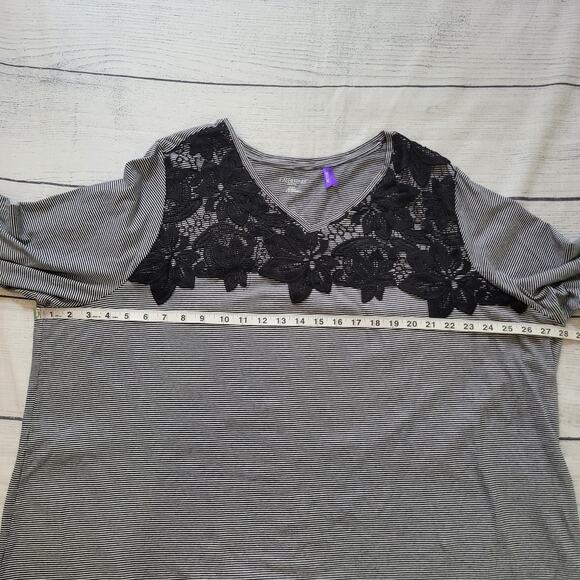 Catherines Size 3x WP Lace Floral Black White Striped Casual Tee Basics Feminine - Picture 5 of 10